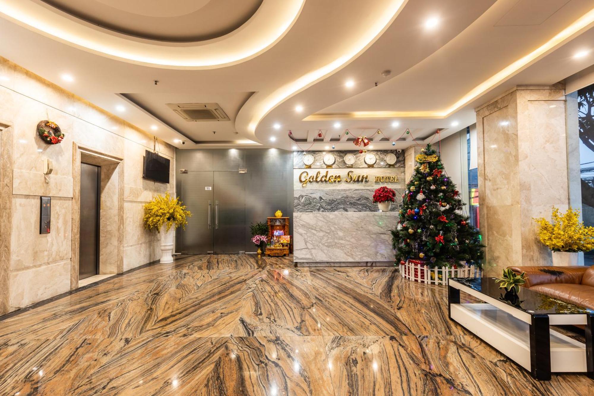 Golden Sun Apartment By New Sky Travel Da Nang Buitenkant foto